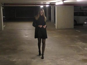 LissLonglegs Porno Video: Public fi**Date in der Tiefgarage